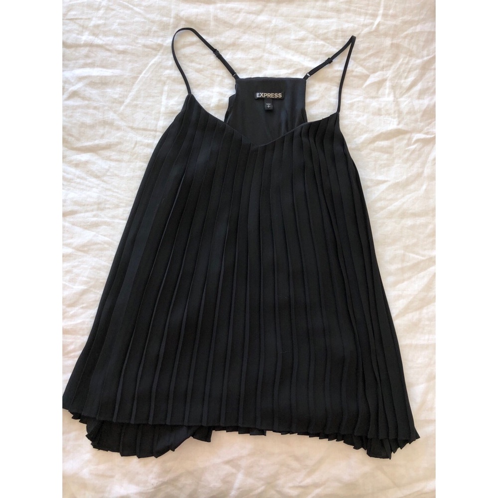 Express flowy tank top